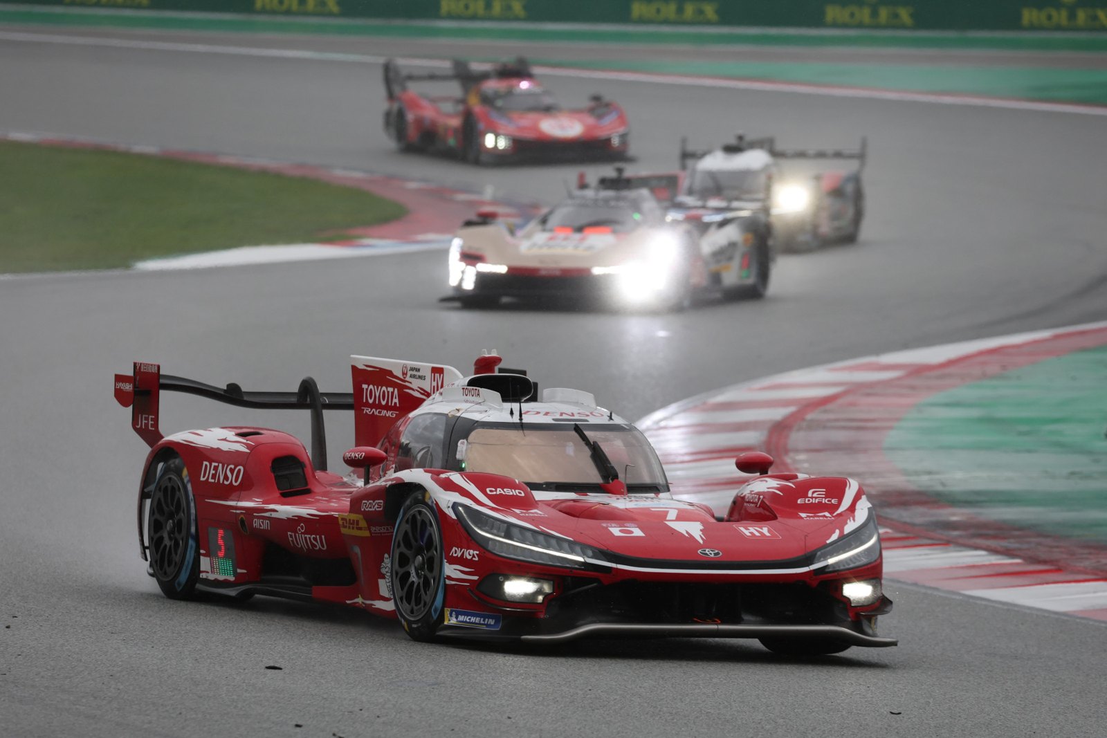Toyota, Barcelona’daki dubleyle WEC markalar şampiyonluğunu kazandı